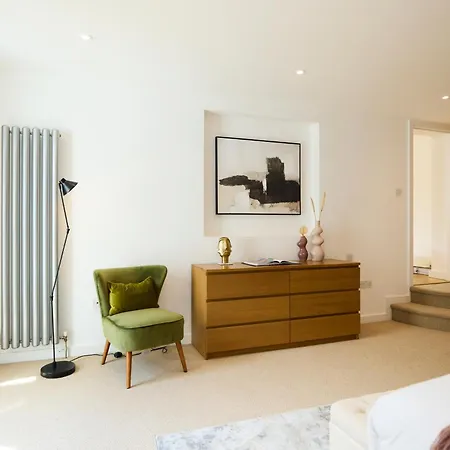 The Putney Wonder - Dazzling 3Bdr Flat With Garden Apartment London Exterior photo