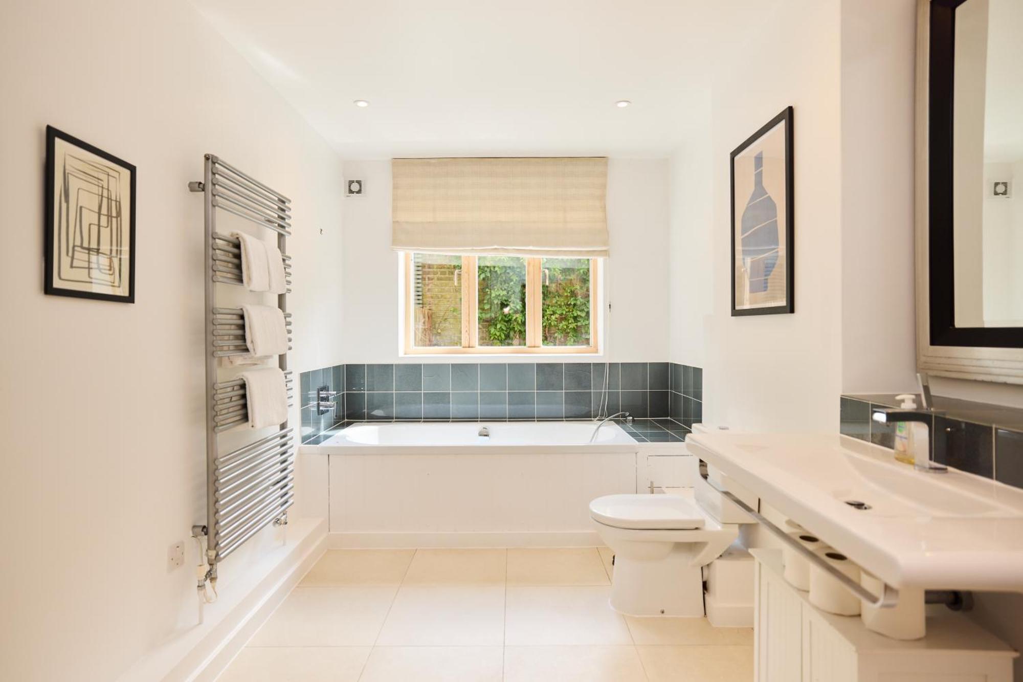 The Putney Wonder - Dazzling 3bdr Flat With Garden *