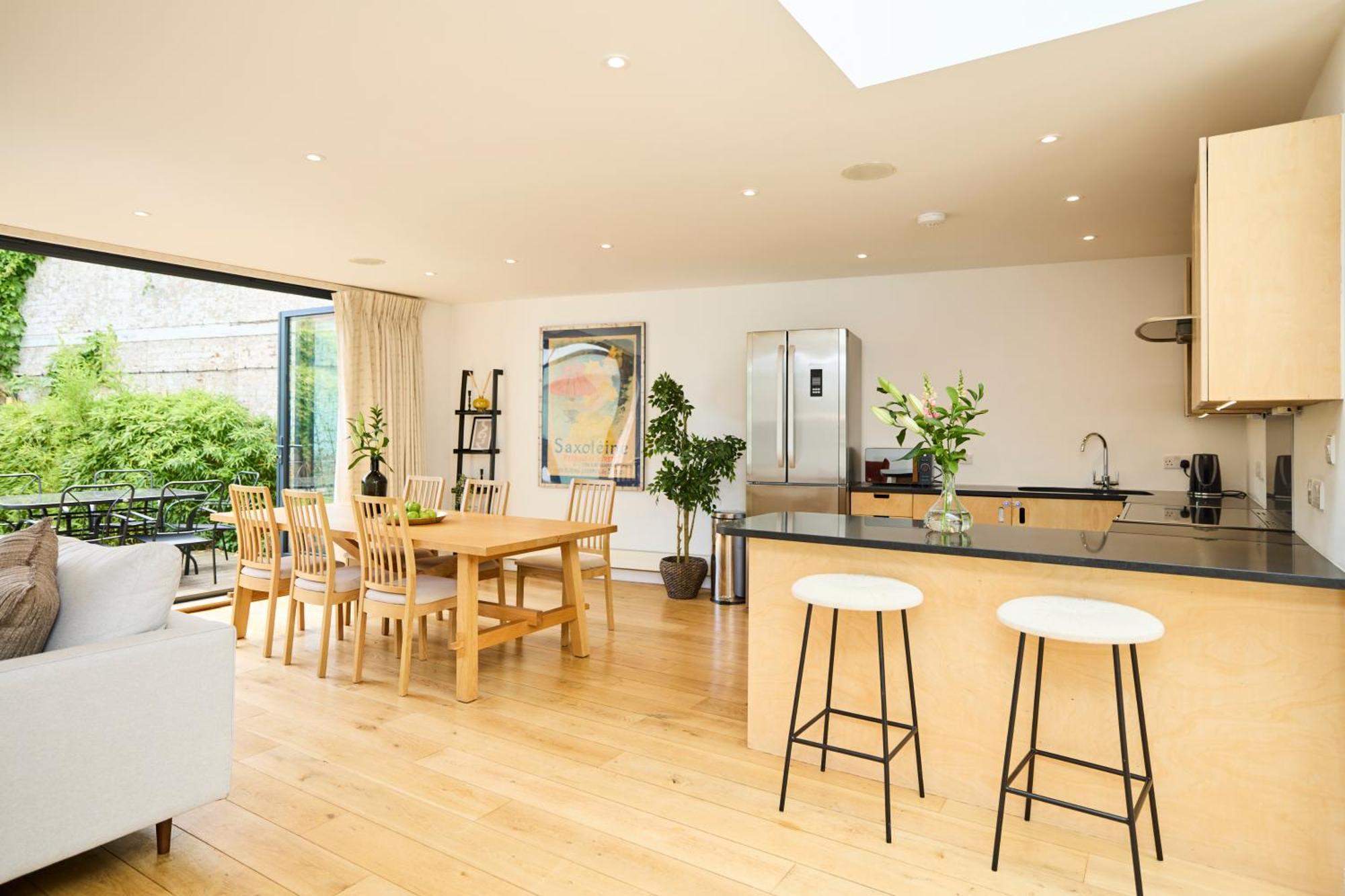 Apartment The Putney Wonder - Dazzling 3bdr Flat With Garden