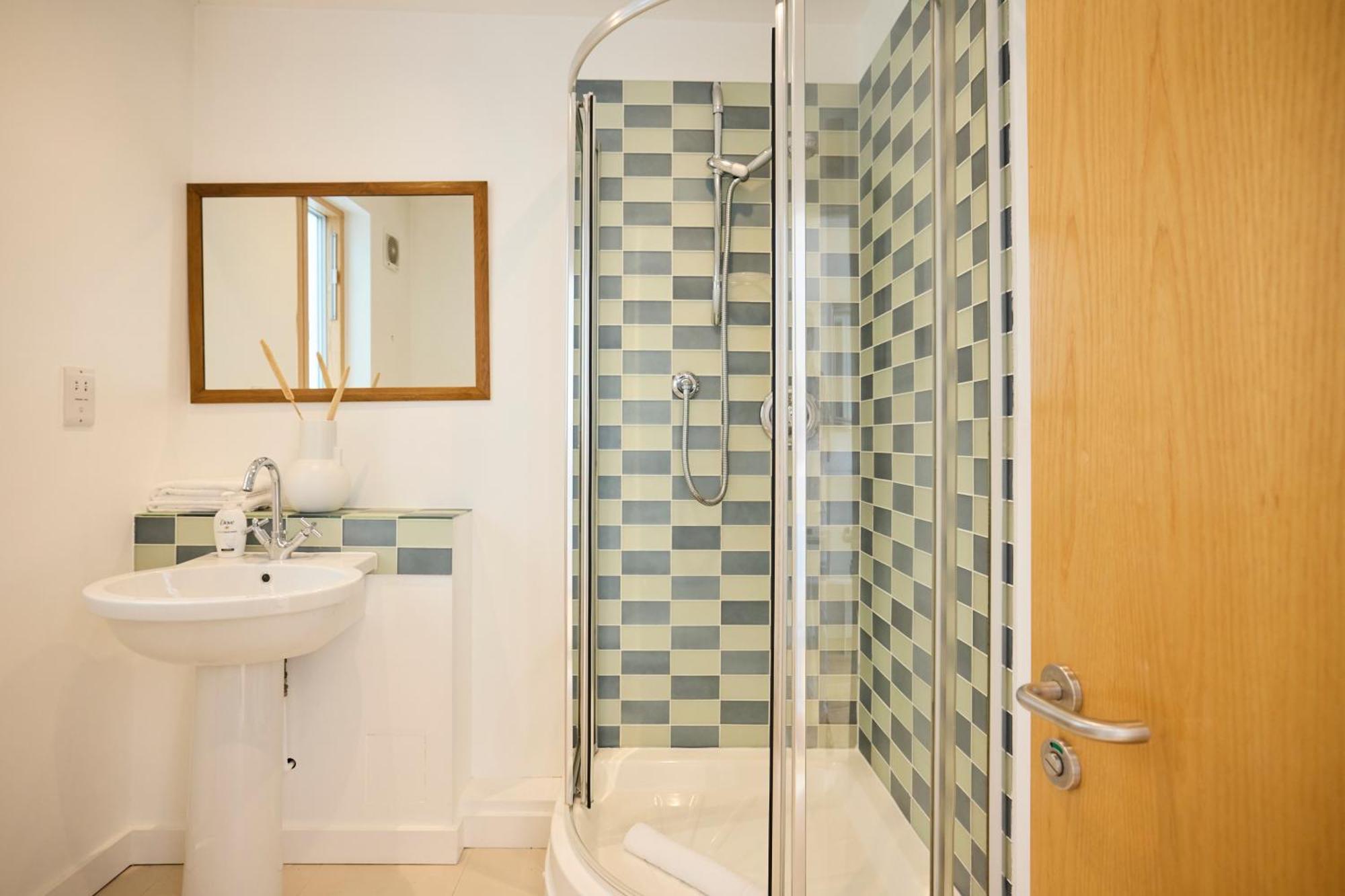 Apartment The Putney Wonder - Dazzling 3bdr Flat With Garden London