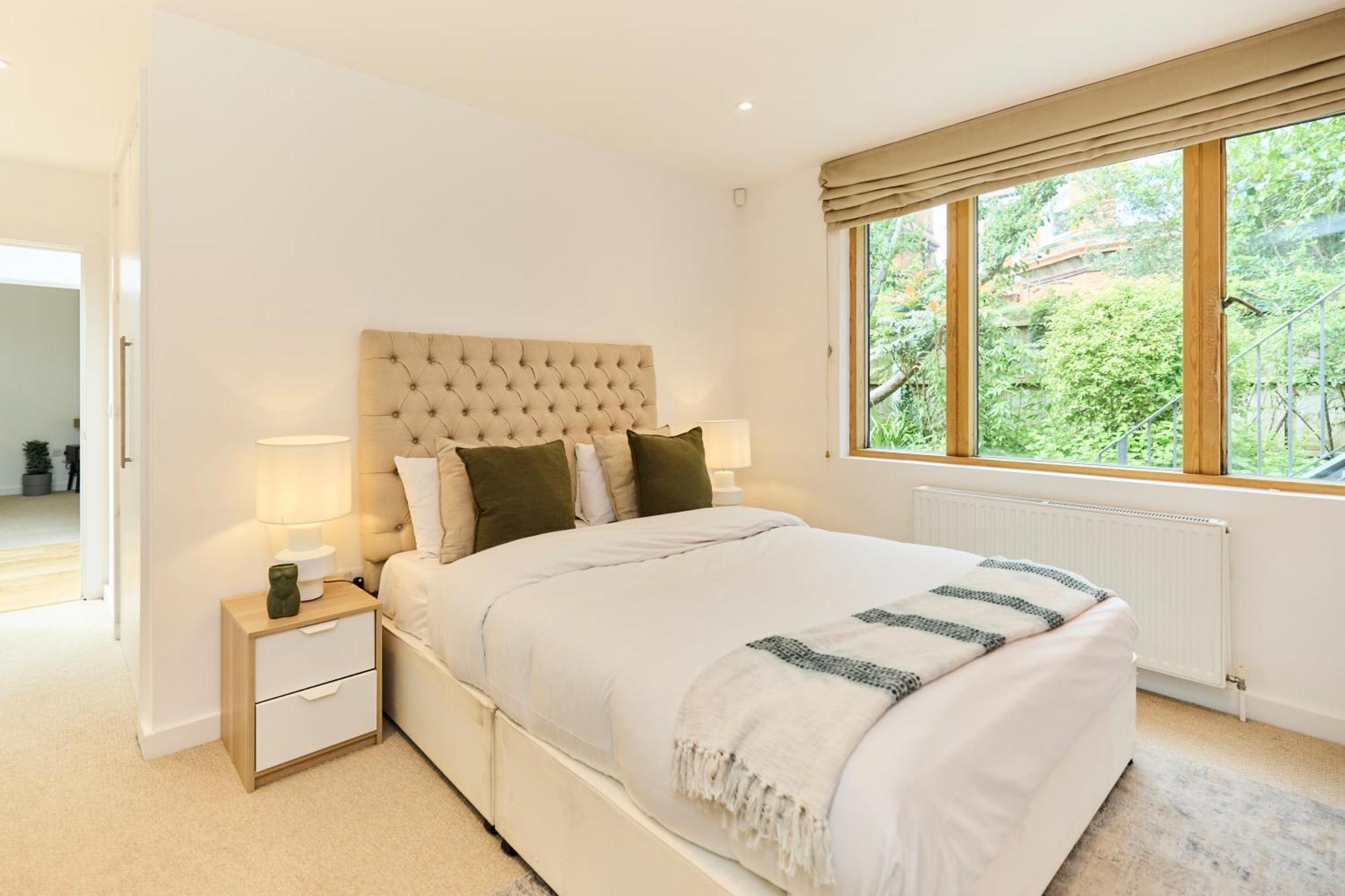 The Putney Wonder - Dazzling 3bdr Flat With Garden * London