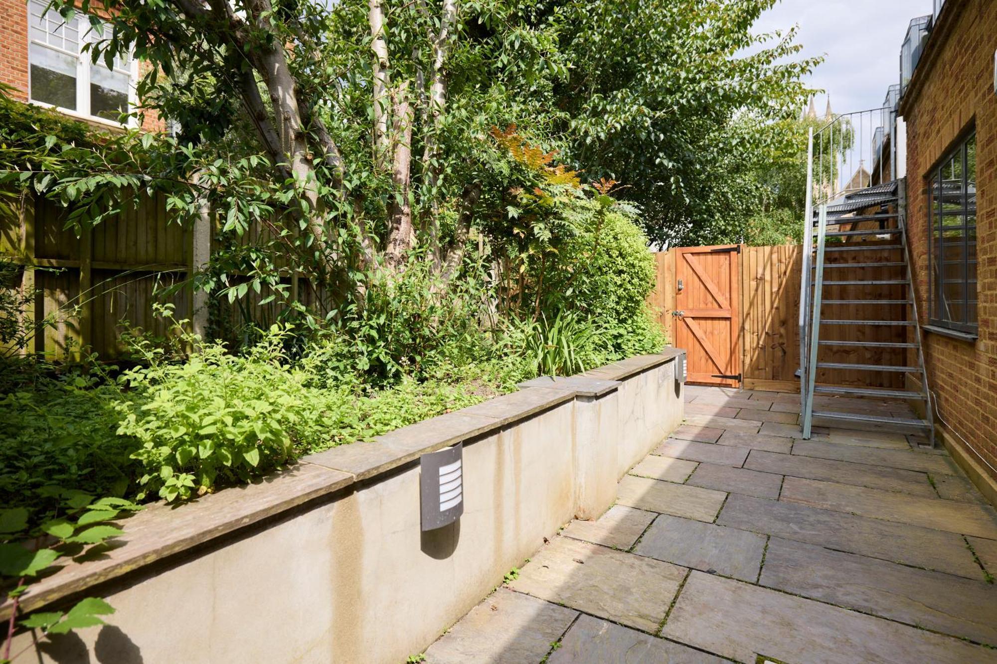 Apartment The Putney Wonder - Dazzling 3bdr Flat With Garden *