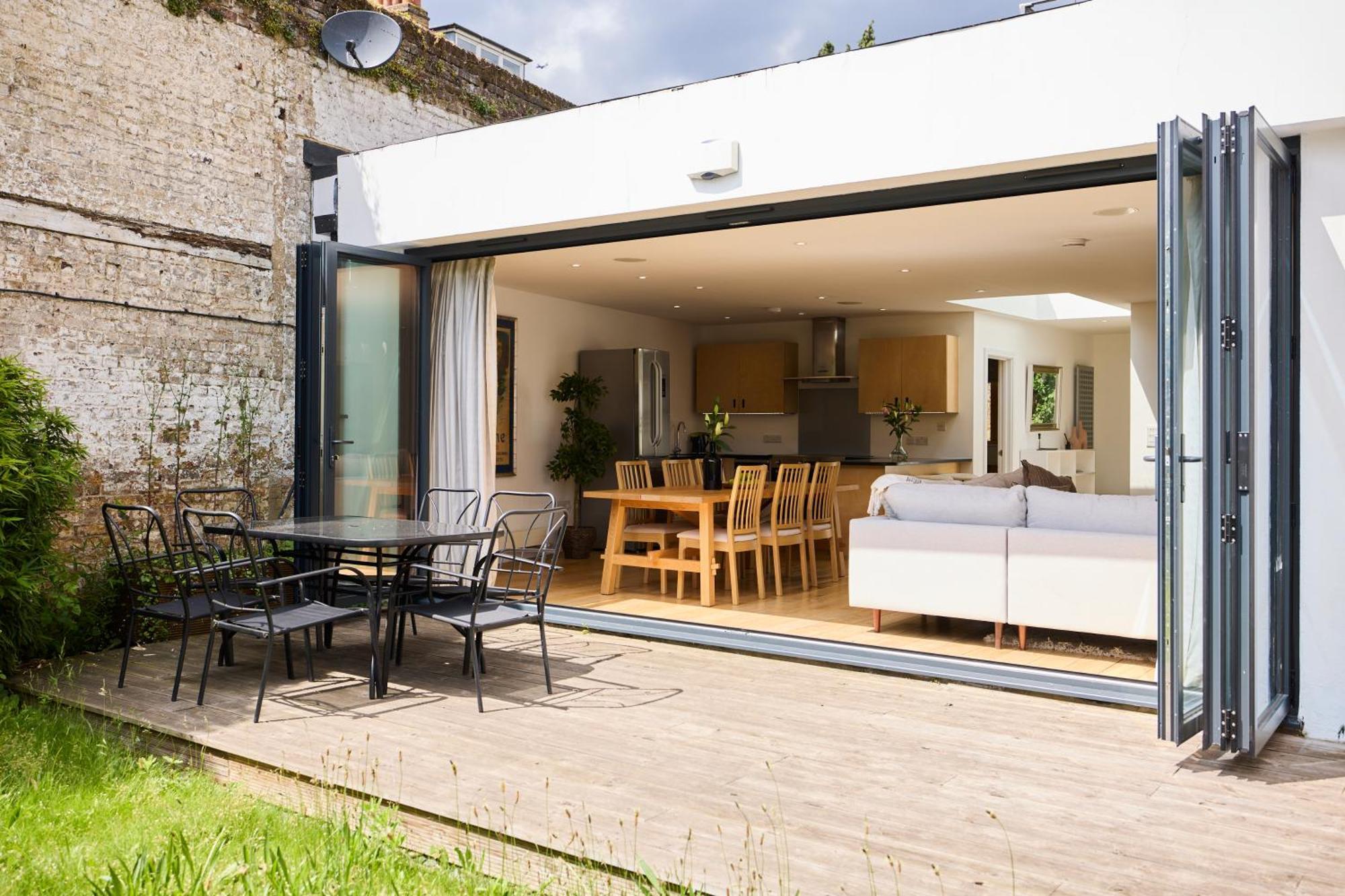 Apartment The Putney Wonder - Dazzling 3bdr Flat With Garden London